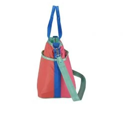 LeSportsac AEC Striped Large Zip Tote 4 LeSportsac AEC Striped Large Zip Tote