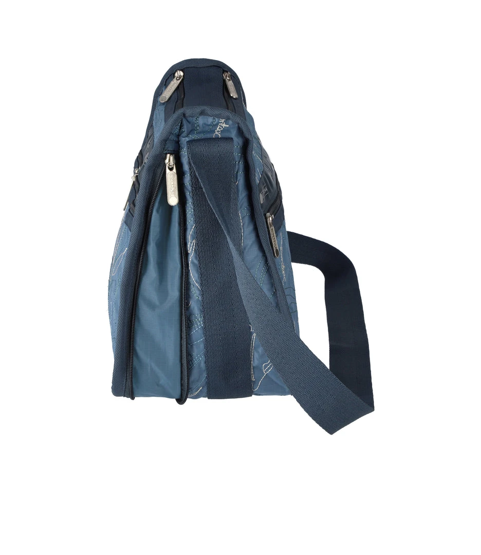 LeSportsac Deluxe Everyday Bag 5 LeSportsac Deluxe Everyday Bag